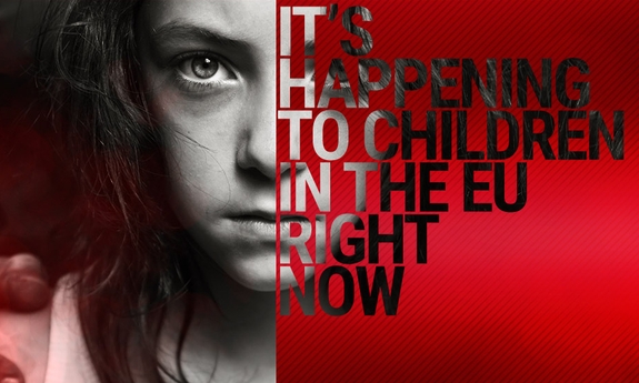 Twarz dziecka w kolorze szarym. Z prawej strony napis: It&#039;s happening to children in the eu right now